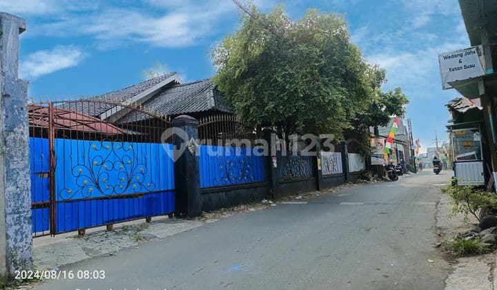 Dijual Rumah 2 Lantai Strategis Siap Huni