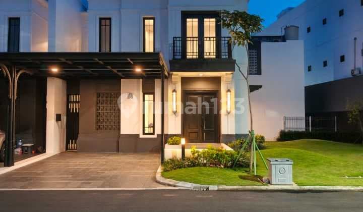 Rumah American Classic 2 Lantai Siap Huni Bebas Banjir