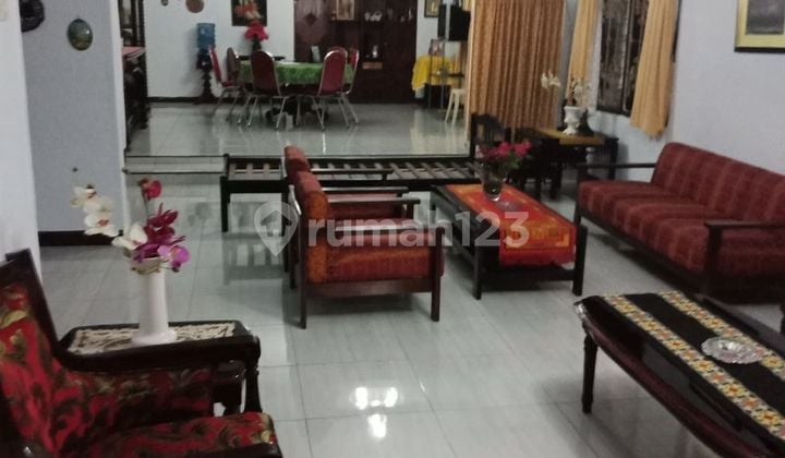 Rumah Strategis Dibendungan Hilir, Jakarta Pusat