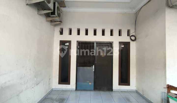 Jual Cepat Rumah Plus Kost Dekat Kamp Esa Unggul