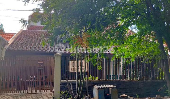 Rumah 2 Lantai Pinggir Jalan Raya Rungkut untuk Hunian atau Bisnis