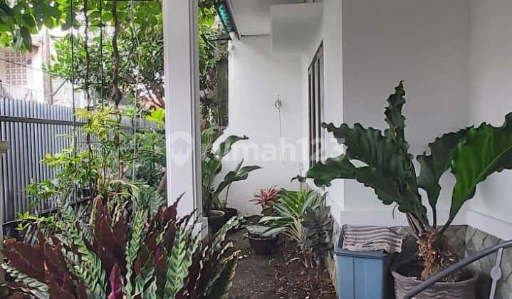 Di Jual Rumah Terawat Siap Huni 1,5 Lantai