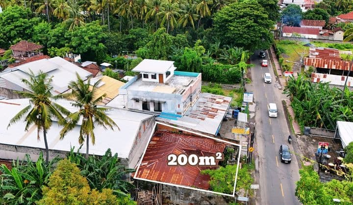 Roadfront Premium Building And Land In Lovina North Bali