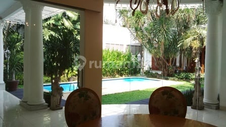 Luxury Menteng Private Pool Residence, High Demand, Siap Huni