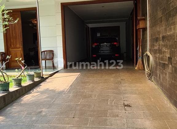 Rumah Meteng Siap Lokasi Strategis Siap Huni