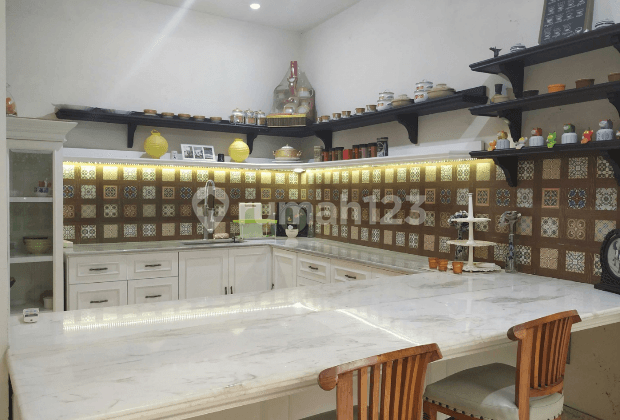 For Rent Menteng House Fully Furnished Marble