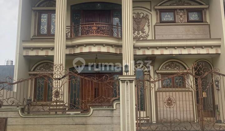 Dijual Rumah Mewah Cluster Sapphiera Phg