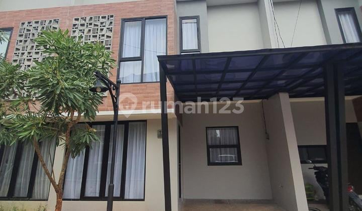 Disewakan Rumah Siap Huni Arosa Residence Bintaro (Sewa 2 Tahun Lebih Murah)