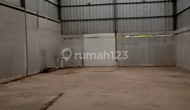 Gudang Baru Renovasi Dekat Simpang Utama Delta Mas Lippo Cikarang
