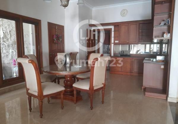 Luxury house in Mutiara Papandayan