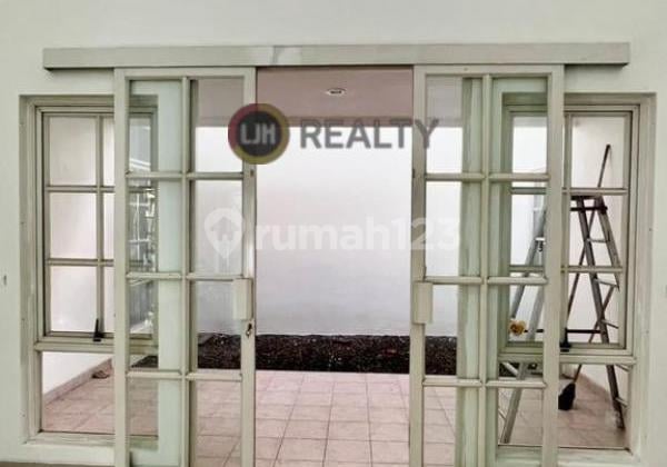 Rumah siap huni di Graha Padma