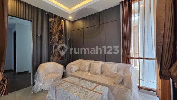 Rumah mewah di Citraland BSB City