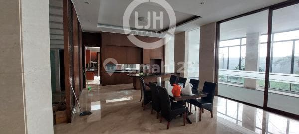 Rumah mewah di Green Candi Residence