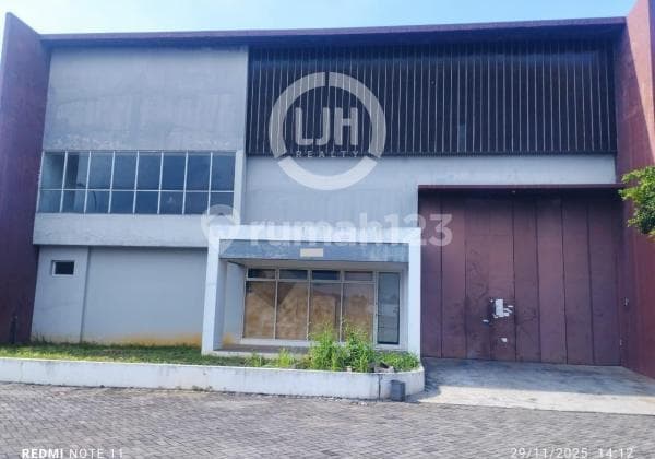 Warehouse and Shophouse in Bsb