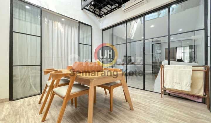 Rumah cantik siap huni di Puri Anjasmoro