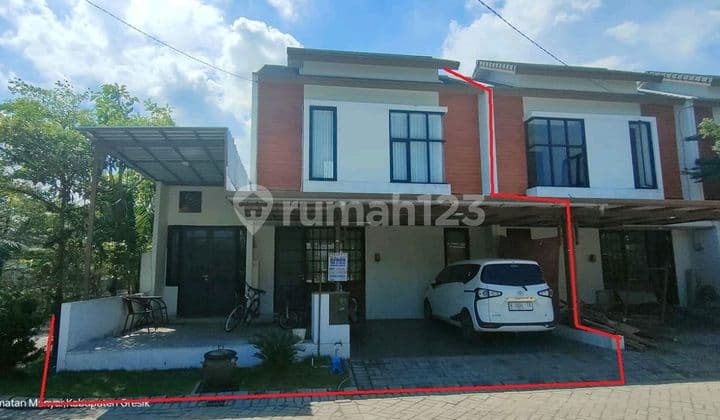 Dijual Via Lelang Rumah 2 Lantai Gresik Kota