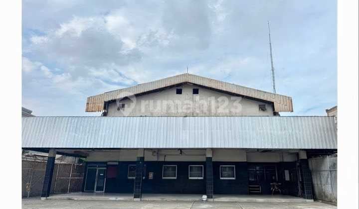 Dijual Properti Cocok Utk Usaha (Lapangan Padel/Futsal/Pergudangan) di Rungkut Menanggal