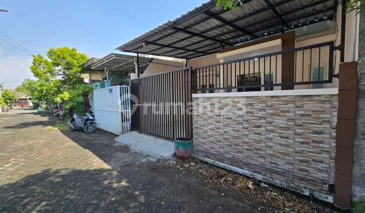 Cheap Ready House for Sale in East Surabaya
