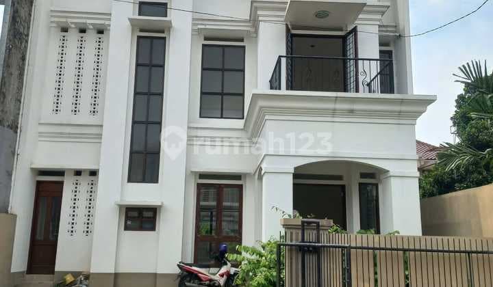 Jual Rumah, 5,7M Siap Huni di Cilandak Jakarta Selatan