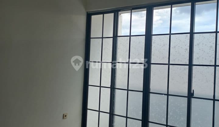 Disewakan Rumah Grenlake City Sudah Renov Siap Masuk