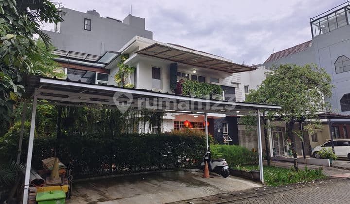 Disewa Rumah Strategis Puri Mansion Jakarta Barat