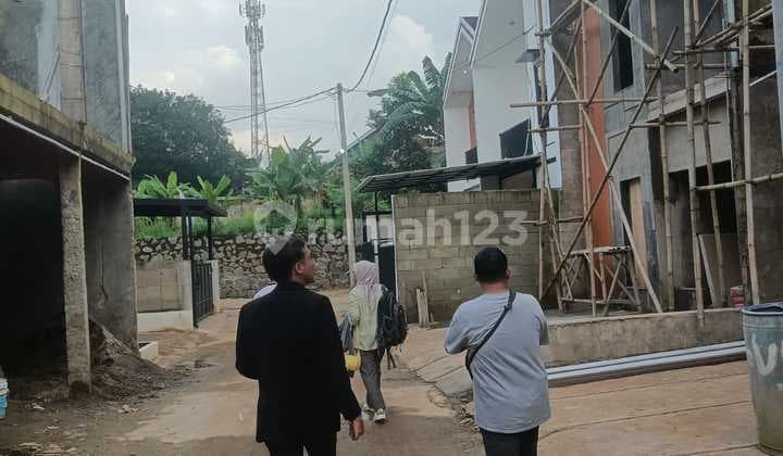 Rumah di Dekat Polres Pemda /5Menit ke Mall Besar Ccm
