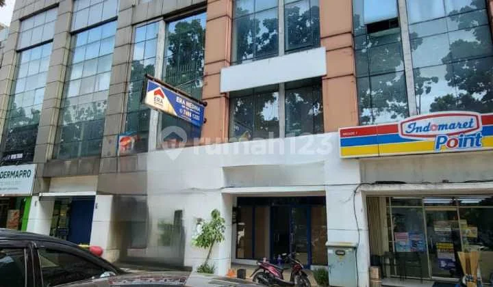 (701) Good Shophouse in Prime Location in Bintaro