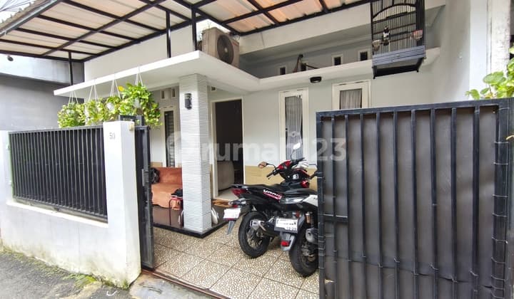 Hunian Nyaman Rumah Bagus Wilayah Kemang 1 Tanah Ada 2 Rumah
