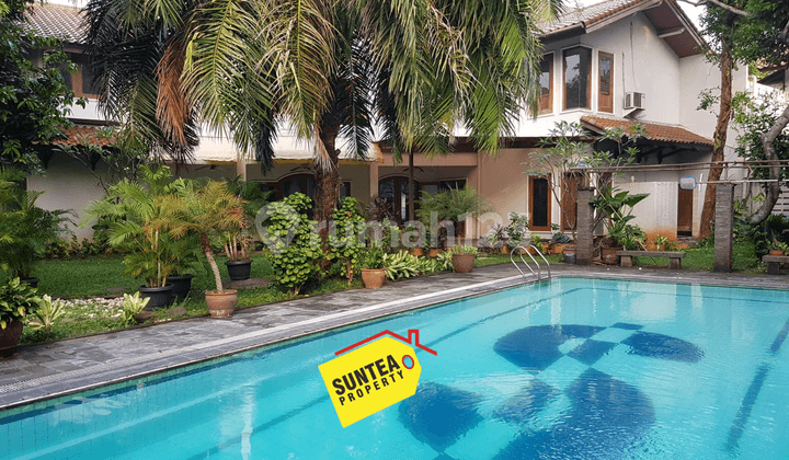 Rumah di Pondok Indah Strategis Luas Tanah 1235 M2. 0109