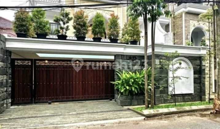 Rumah di Cilandak Timur Mewah Siap Huni. 0286