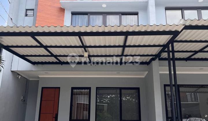 Rumah 3 Lantai Dekat Unpam & Mall The Park Sawangan✨
