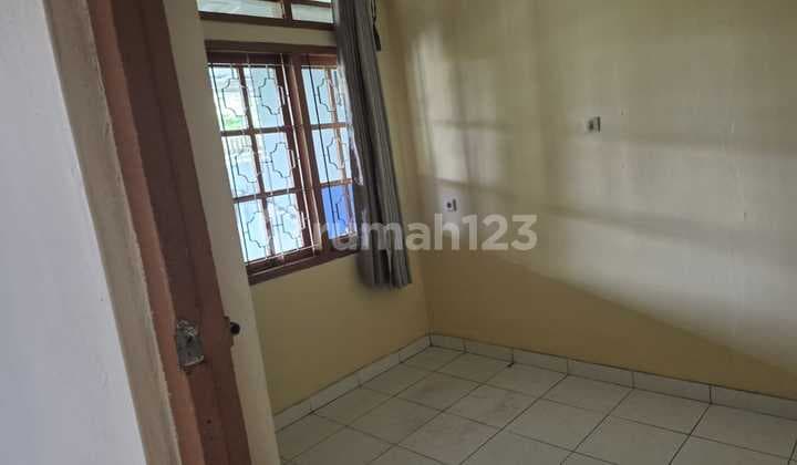 Disewakan Rumah di Palem Lestari.