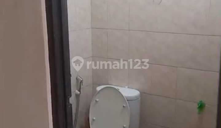 Disewakan Rumah Park Residence Siap Huni Jakarta Barat Bagus