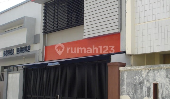 Jual Rumah Pesayangan,Hanya 50Meter ke Jalan Karanggetas