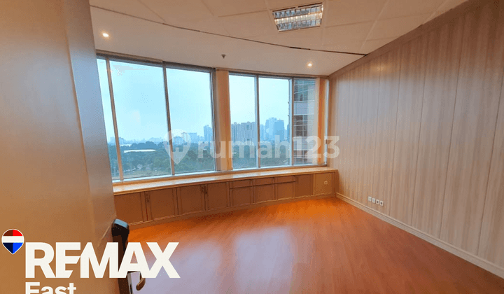 Disewakan - Unit Kantor Siap Pakai