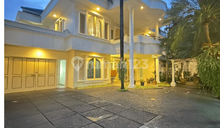 Dijual Rumah Mewah Abdul Madjid Jakarta Selatan Siap Huni