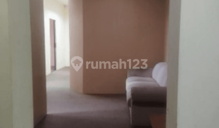 Disewakan Ruang Kantor 105 M2 di Mampang Prapatan Jakarta Selatan - Akses Jalan Utama, Include Service Charge