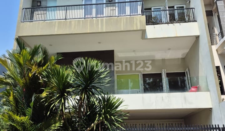 Rumah di Grisenda di Jual Cepat !!!