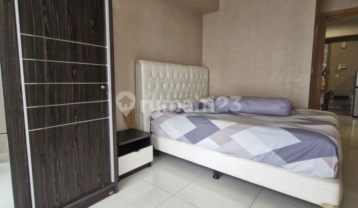 Apartemen Full Furnished Sangat Terawat di Kemayoran, Jakpus