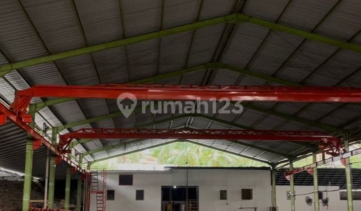 Gudang SHM Semi Furnished Ada Mess Karyawan dan Kantor di Cikupa