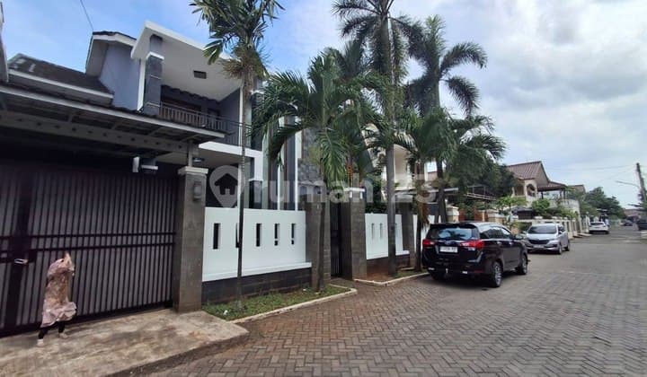 For Sale 2-Story House in Buna Marga Rawalumbu