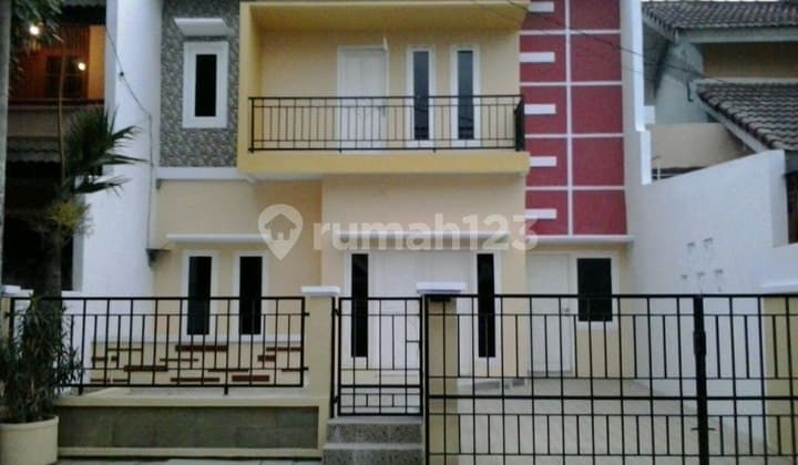 Dijual Rumah 2 Lantai di Kluster Pasundan Limus Pratama Regency Bogor