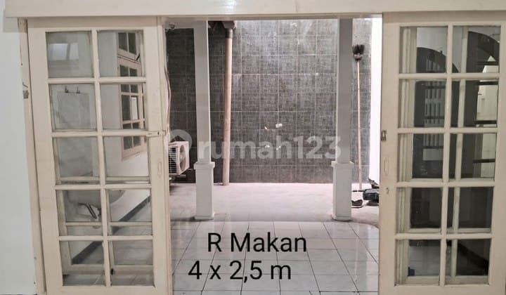 Dijual / Disewakan Rumah 2 Lantai Lokasi Strategis di Pondok Kelapa Indah Jakarta Timur