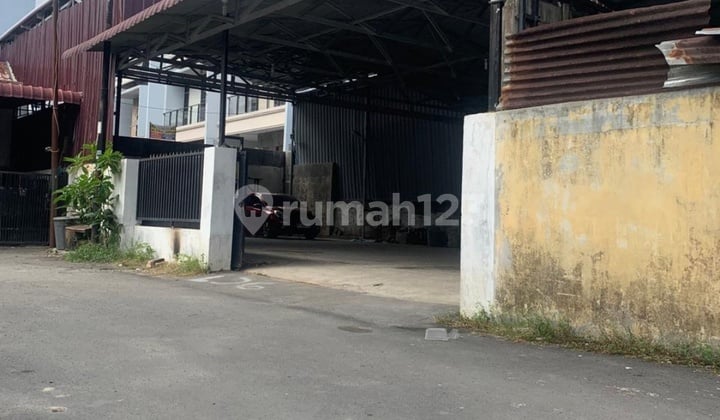 Gudang Dijual Bekas Tempat Bengkel Mobil | di Komplek Arcadia