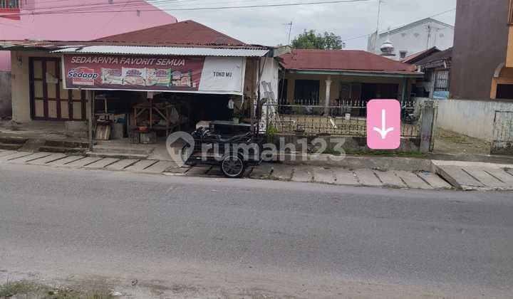 House for Sale with Large Land and Shop House | Jl. Selamat | Medan Amplas