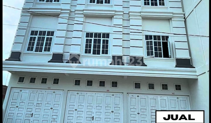 Dijual Cepat Sisa 1 Ruko 3 LT di Jalan Gurilla, Medan Perjuangan.
