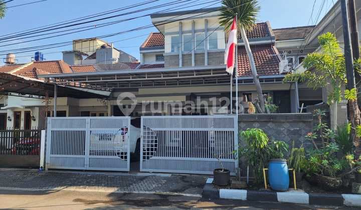 Rumah Bagus 2 Lantai di Antapani Siap Huni