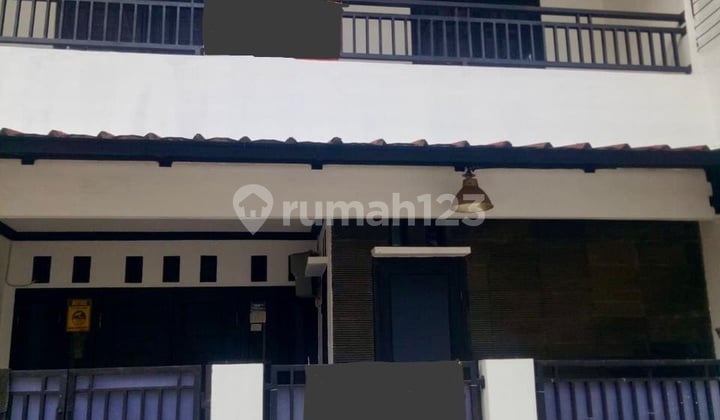 Cheap 2-Story House in Pondok Mandala Depok House