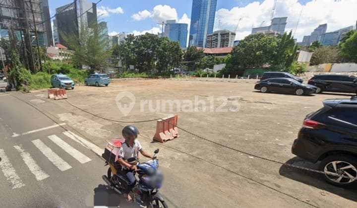 Tanah Komersial Kapten Tendean Hoek - Lokasi Super Premium