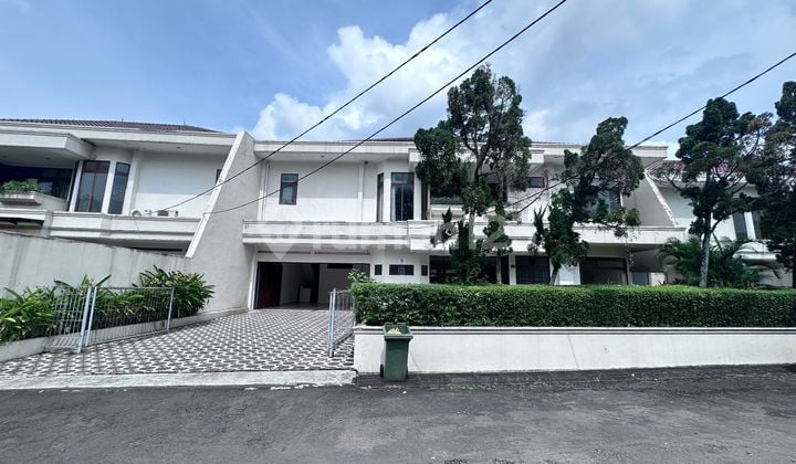 Prestigious Private Residence Full Furnished Near Tb Simatupang